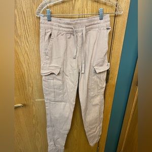 Women’s fitted cargo pants